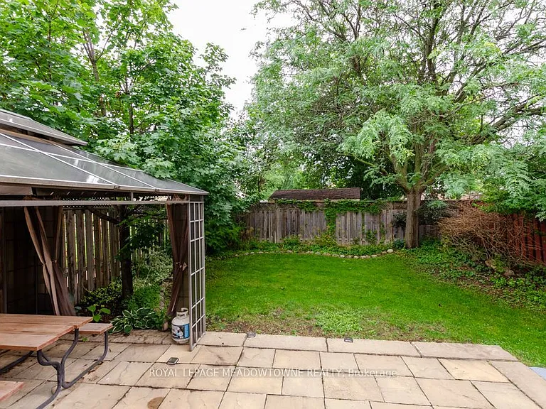 510 Beaver Ct — Photo 15