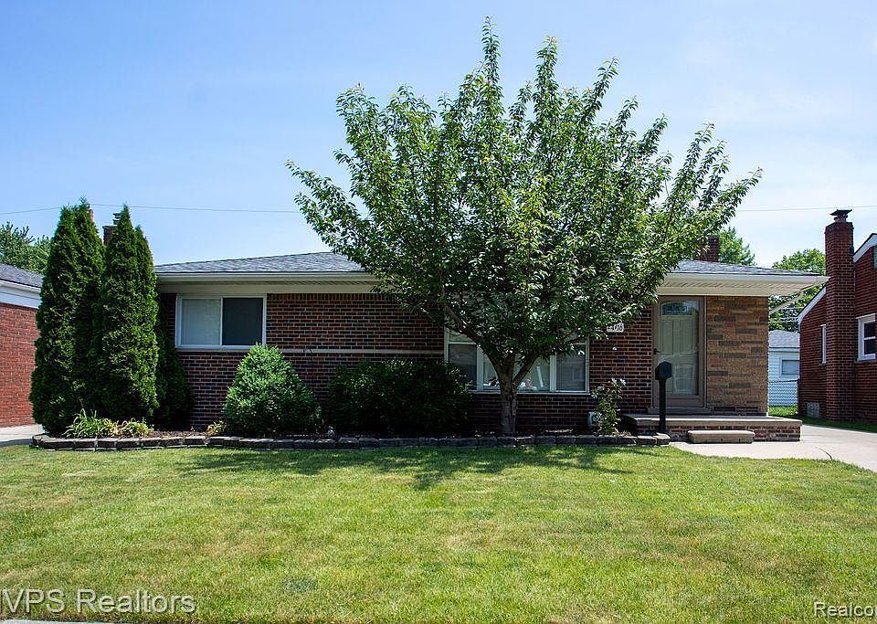 1st image of 24716 Star Valley Dr