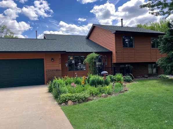 456 Vadnais Rd, Vadnais Heights, MN 55127