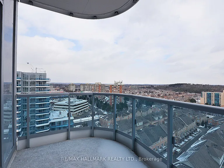9471 Yonge St #Penthouse 01 — Photo 16