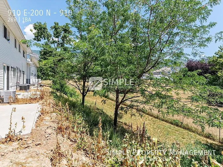 910 E 200 N #910 — Photo 26