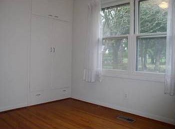5th image of 6909 NW Anderson Ave