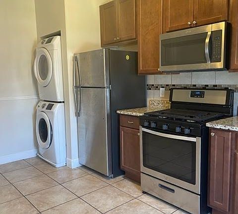 2nd image of 2021 S 9th St Floor 1