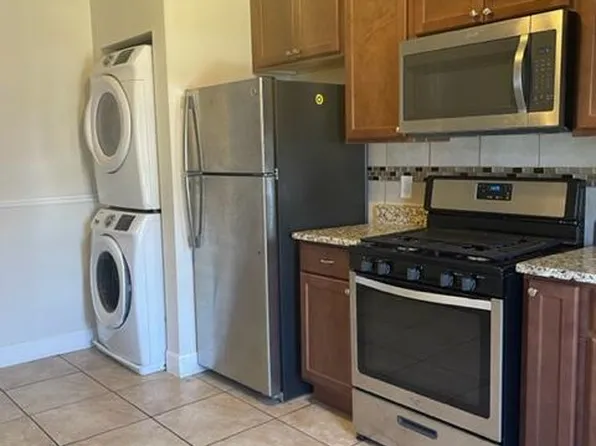 2015 S 9th St #A, Saint Louis, MO 63104