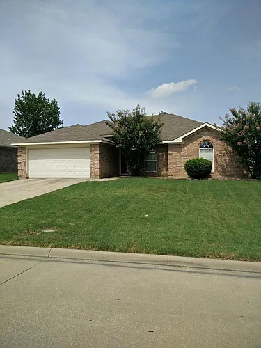 2700 Jennie Wells Dr Photo 1