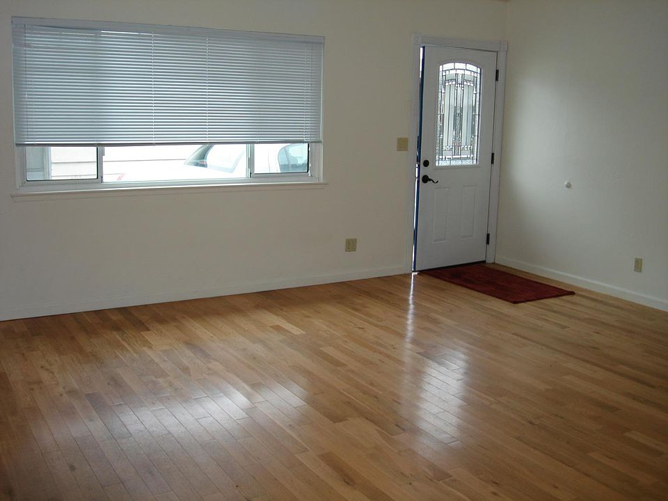 2nd image of 2105 Mattison Ln