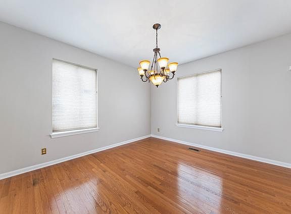 4th image of 20922 W Barrington Ln