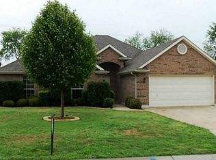1007 Porter Pl, Sanger, TX 76266