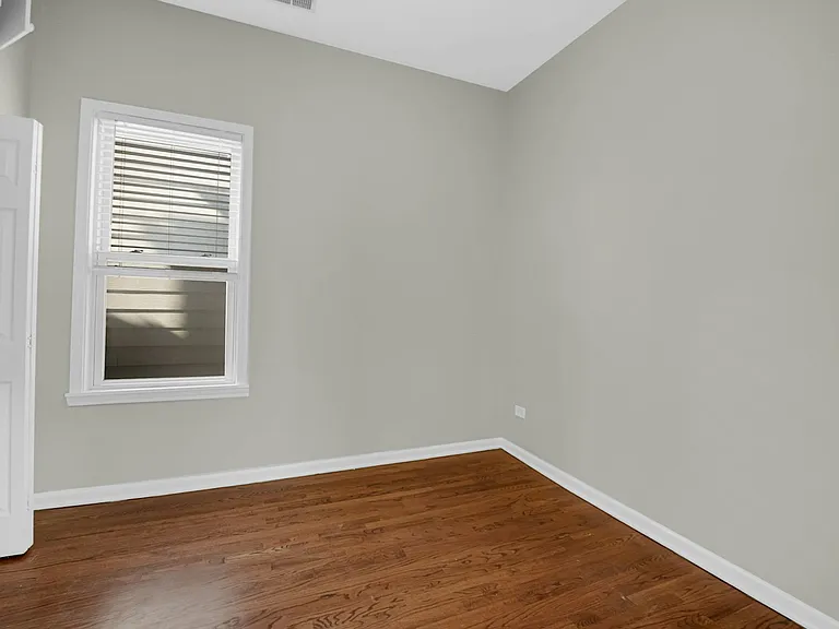 2333 W Montana St #2 — Photo 8