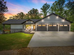 10028 Debbie Pl, Bonne Terre, MO 63628