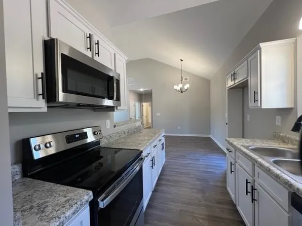 919 Crawford Rd, Rockmart, GA 30153