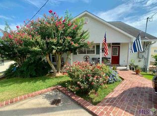 6868 False River Rd, Oscar, LA 70762