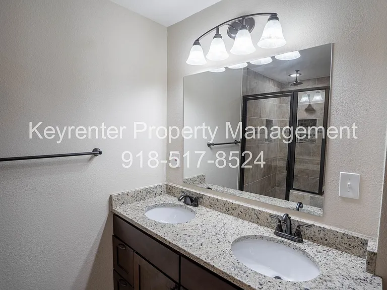 7304 E 61st Pl S — Photo 15