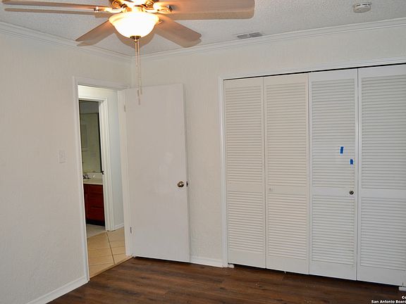5th image of 13810 Crested Point