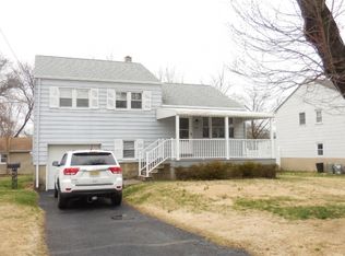 409 A St, Middlesex, NJ 08846