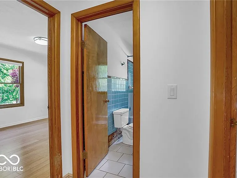760 W Pine St — Photo 23