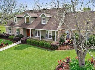 5560 Pecan Haven Ln, Long Beach, MS 39560