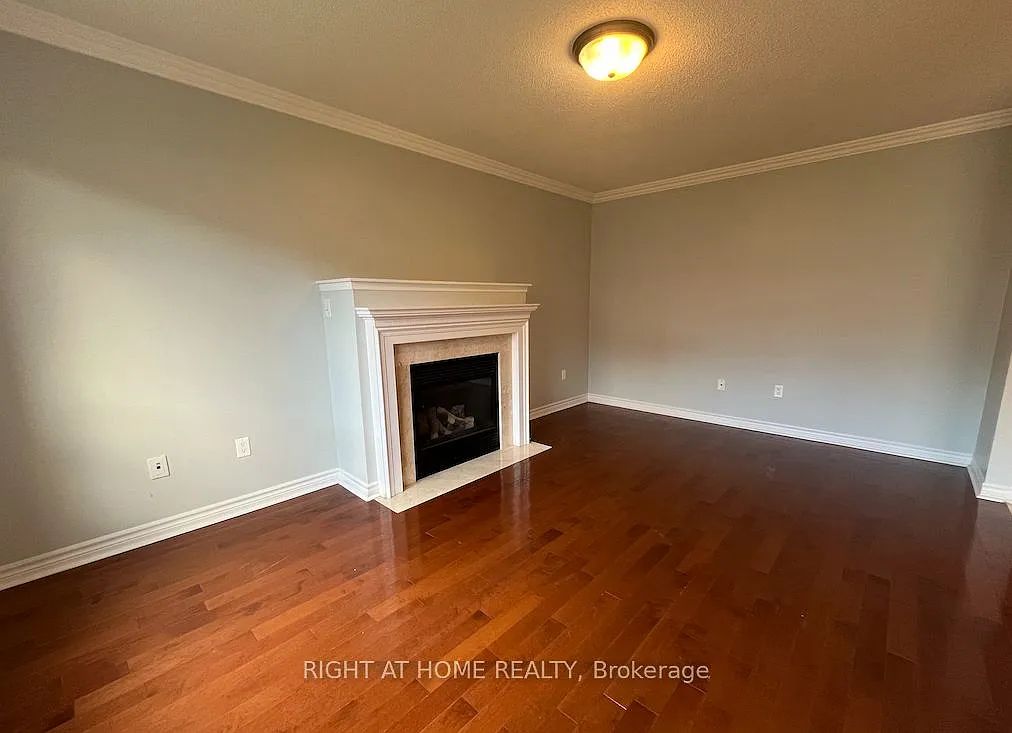 3 bed, $3,000 — Photo 3