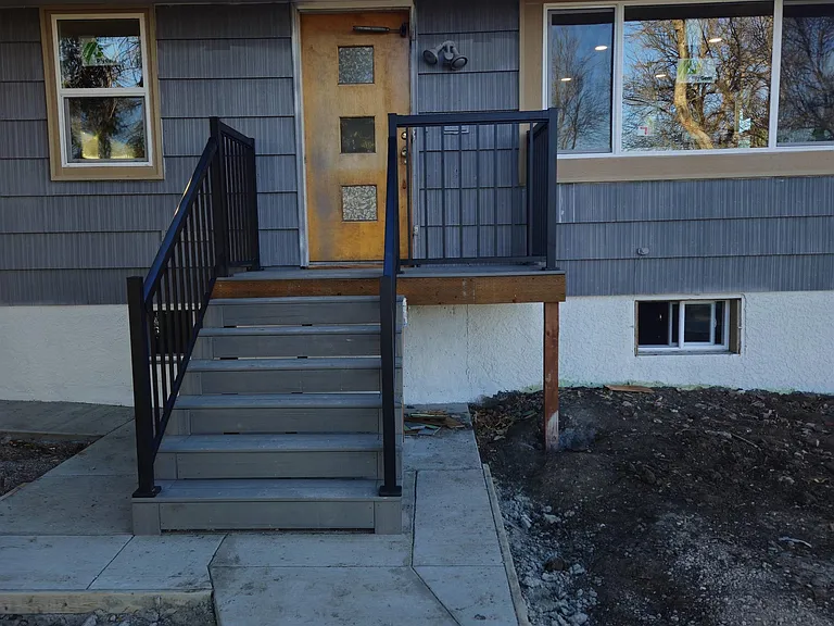 1210 7th Ave S — Photo 2