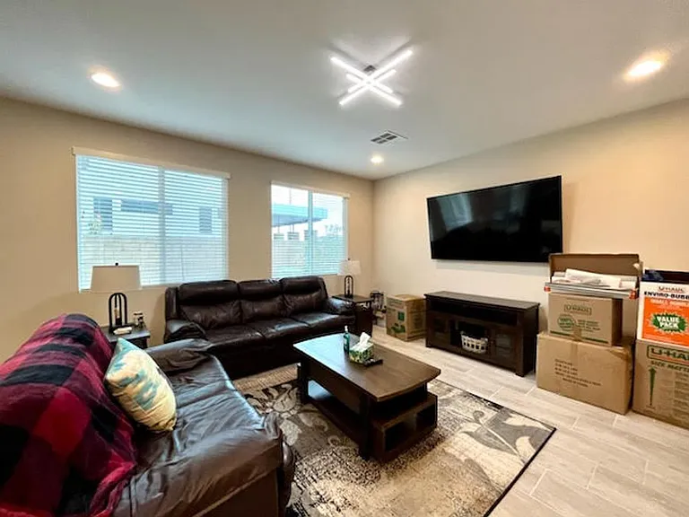 8084 Skye Dragon St — Photo 10