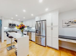 50-56 Broadlawn Park #416, Chestnut Hill, MA 02467