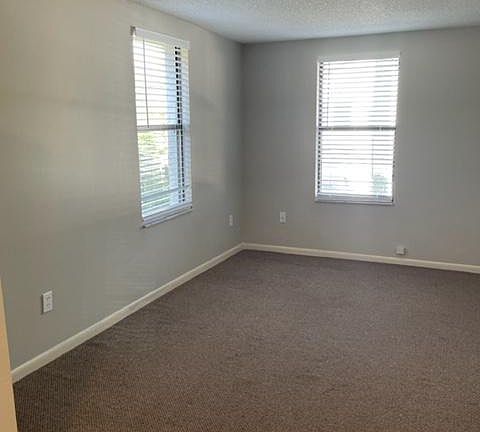 2nd image of 8 Grant St