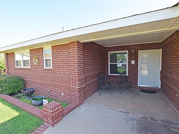 5th image of 8 Alcove Ct