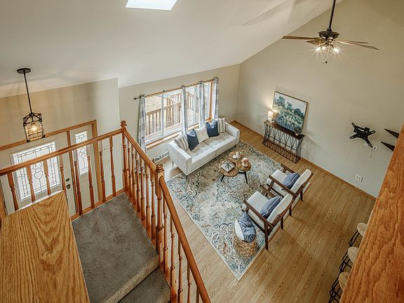 4th image of 411 Oak Park Dr
