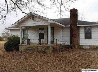 200 New Center Rd, Hartselle, AL 35640