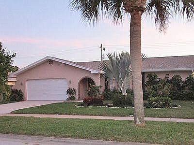2nd image of 1205 Bay Dr E