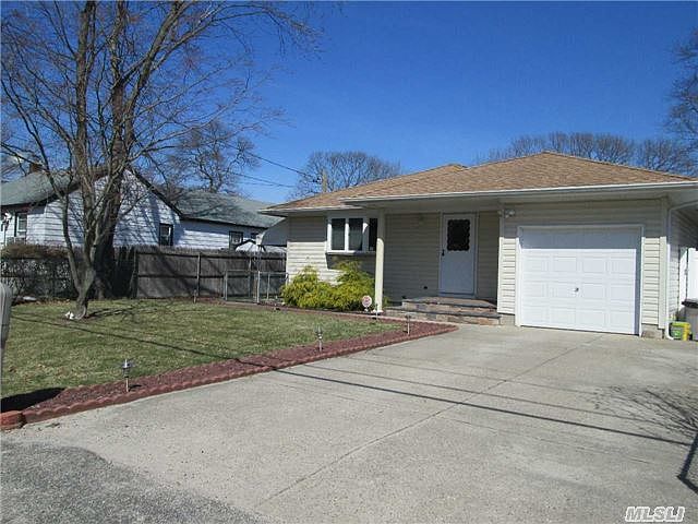 2nd image of 29 Abner Dr