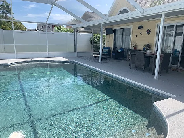 7201 Hideaway Trl — Photo 3
