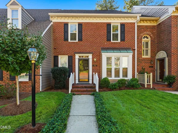 623 Crabbery Ln, Raleigh, NC 27609