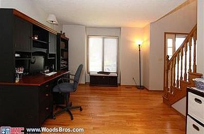 3rd image of 8101 Brookfield Dr