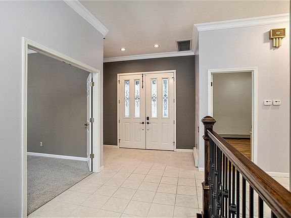 3rd image of 15685 Kesselwood Trl