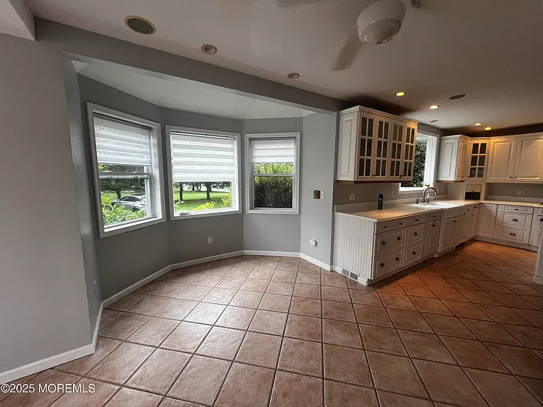 540 Wall St — Photo 11