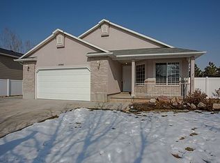 1496 W 1725 S, Woods Cross, UT 84087