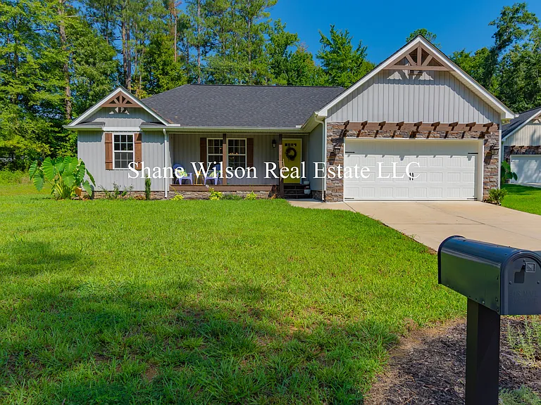 170 Creeks Cv — Photo 1