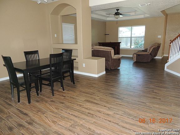 3rd image of 8211 Grissom Cir