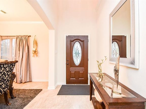 4th image of 18206 Brightwood Park Ln
