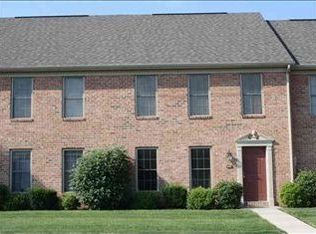 345 Stonehedge Ln, Mechanicsburg, PA 17055