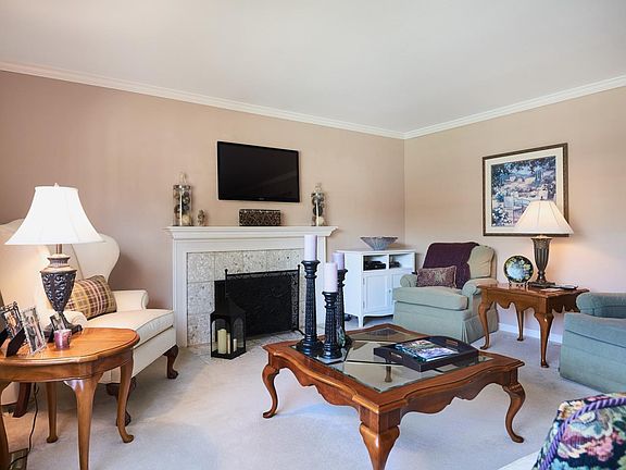 5th image of 2184 Glenkirk Dr