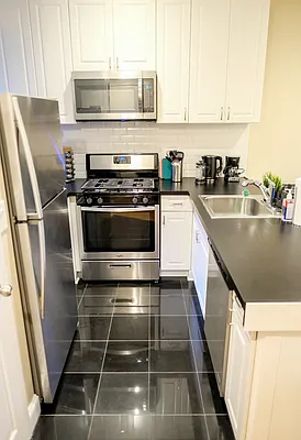 Rented by Charles Coutinho LLC | media 46