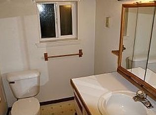 1007 W Main St APT 2, Centralia, WA 98531