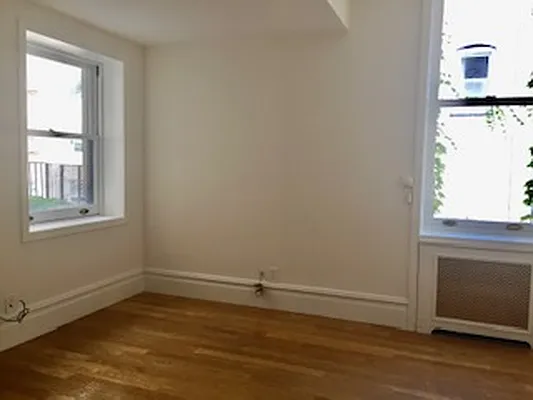Rented by Corcoran | media 19