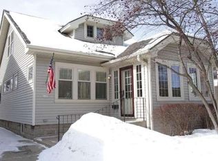 2223 N 68th St, Wauwatosa, WI 53213