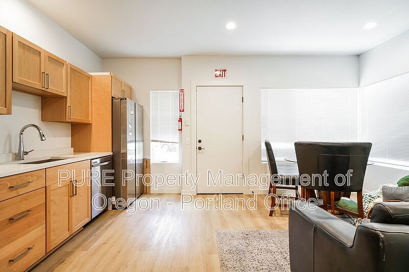 1st image of 6786 N McKenna Ave