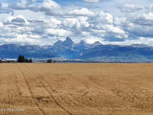 8731 W Ridge Rd, Tetonia, ID 83452