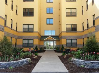 81 Genesee St #604, Auburn, NY 13021
