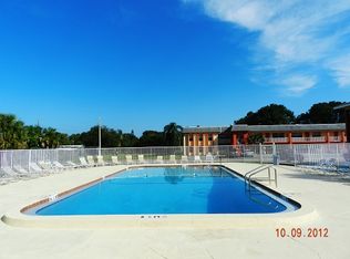 3446 Gardenia Pl APT 104, Largo, FL 33771